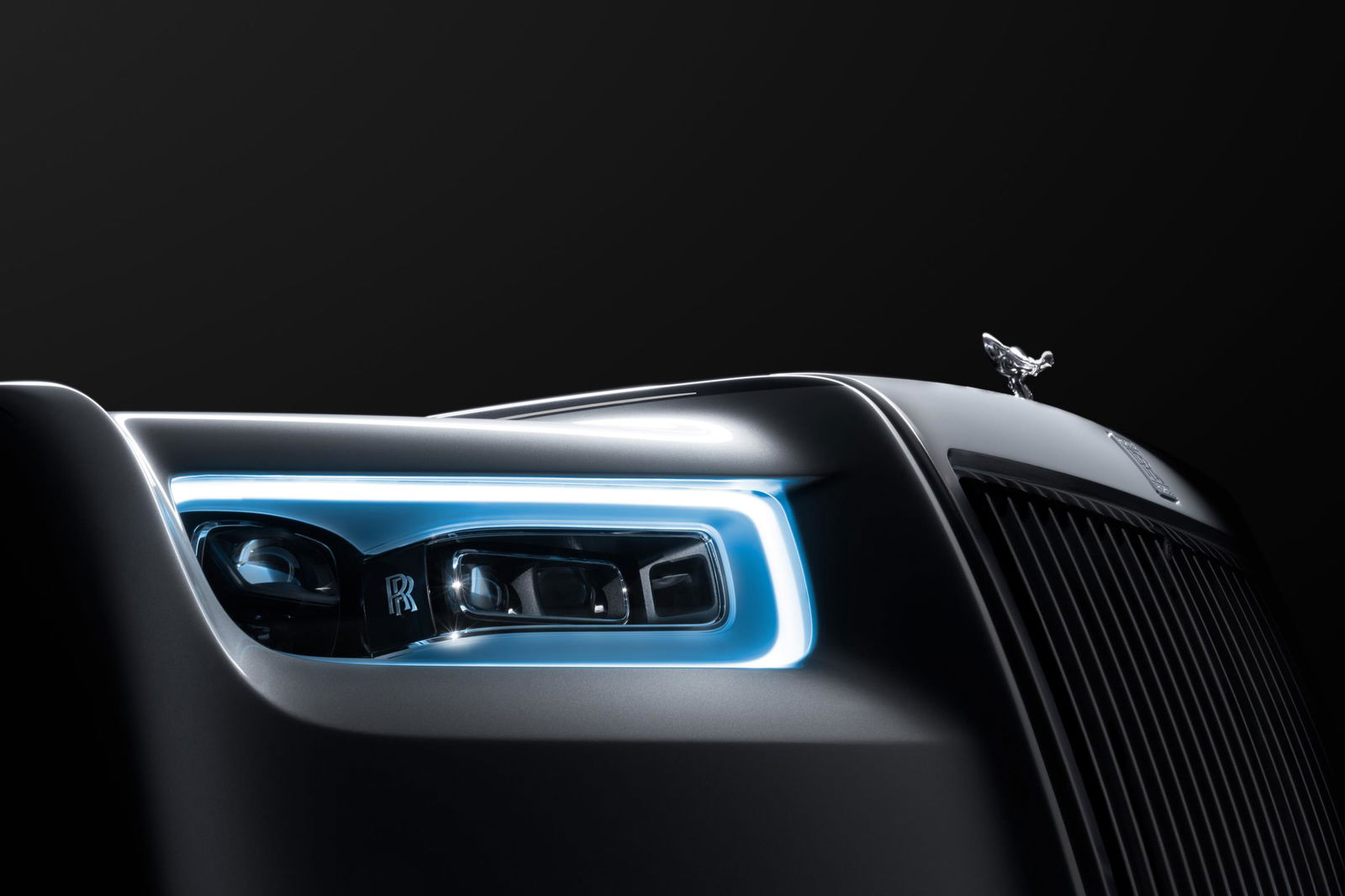This Is The New Twin-Turbocharged V12 Rolls-Royce Phantom VIII