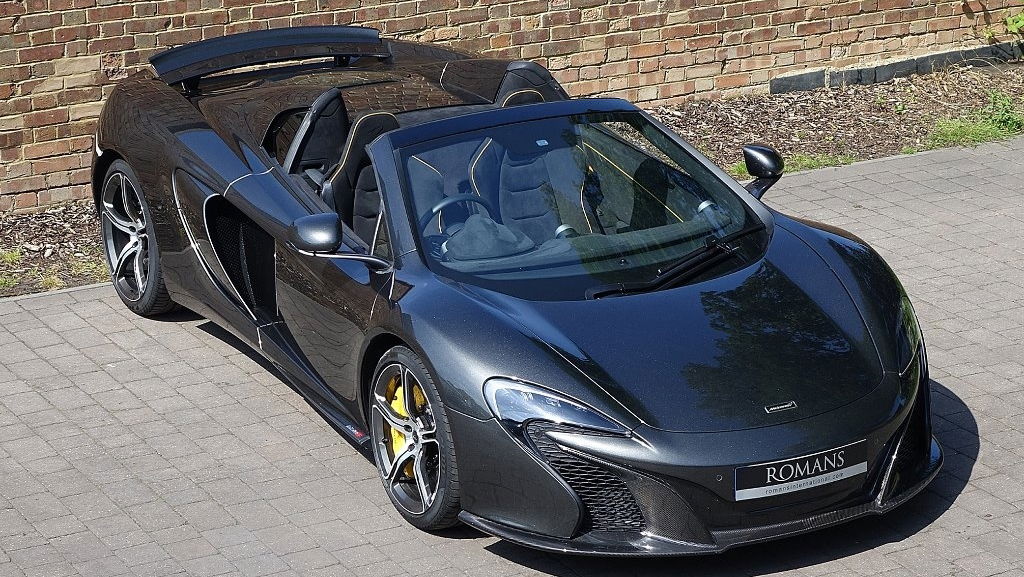 Massive Depreciation Makes This McLaren 650S Spider A Surprising 570S Spider Alternative