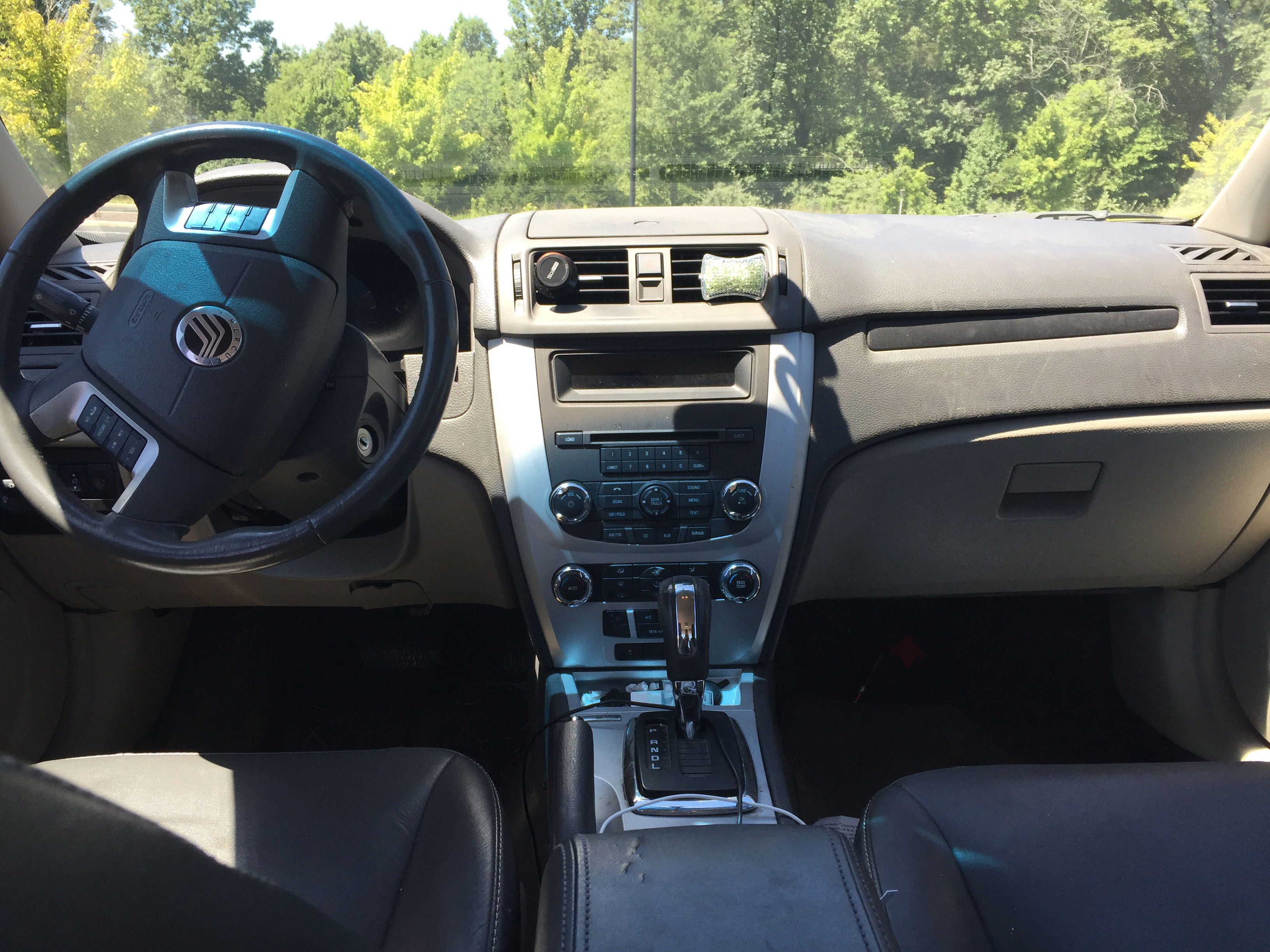 The Allusion Of Luxury, 2010 Mercury Milan Review #Blogpost