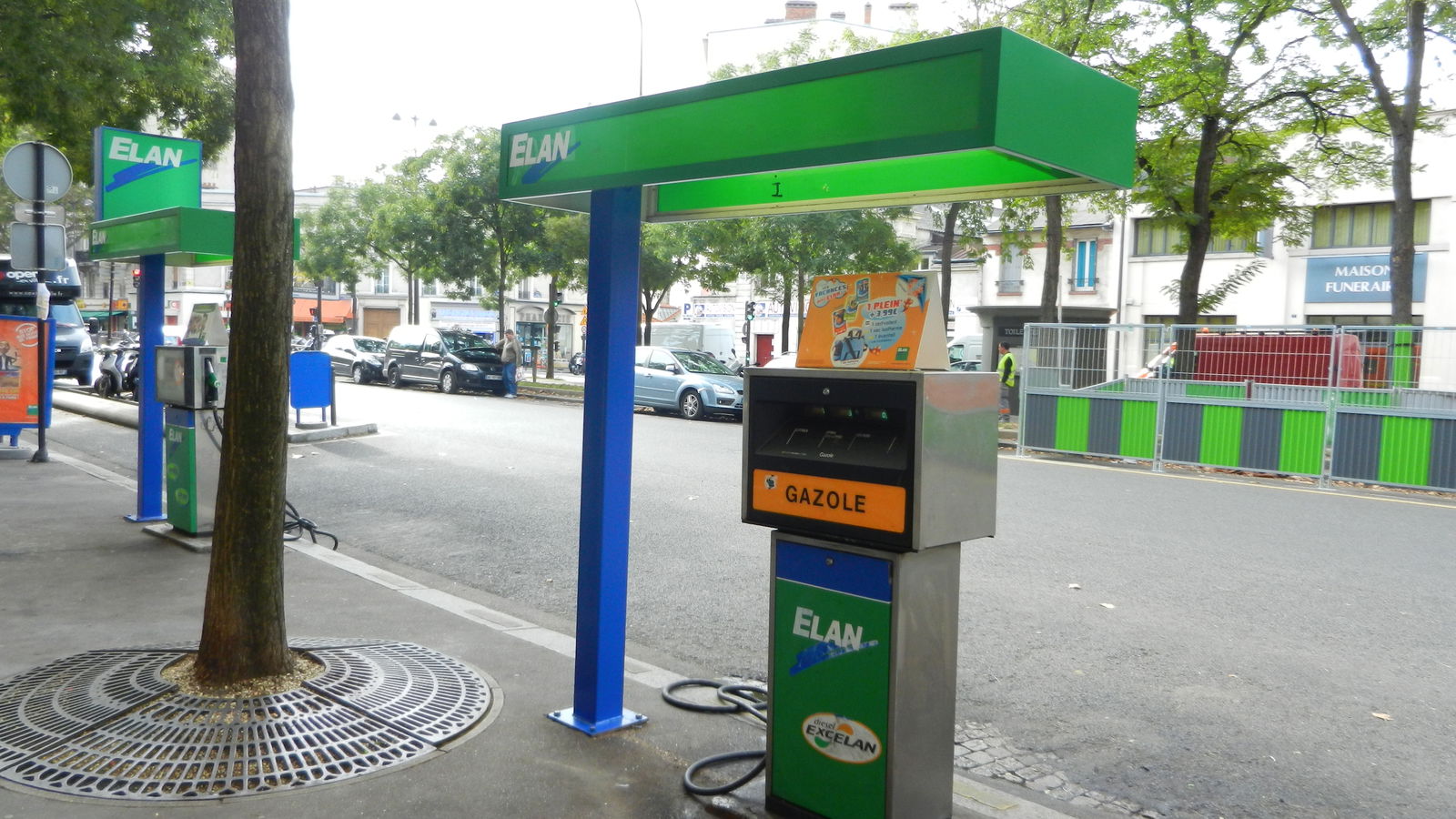 France Wants To Ban The Sale Of All Petrol And Diesel Cars By 2040