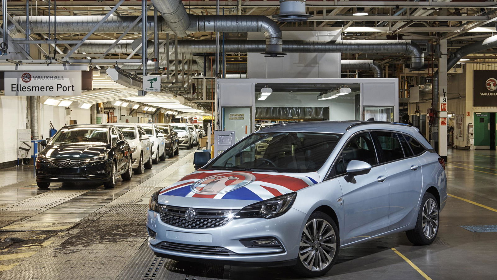 Opel And Vauxhall Now Officially Belong To PSA