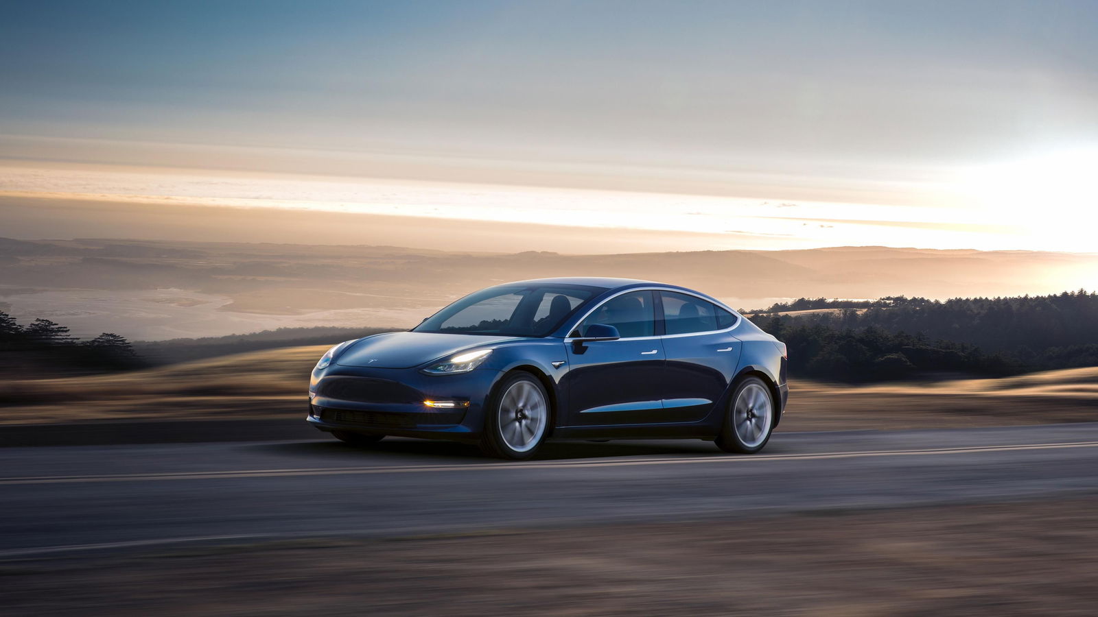 Tesla Issues $1.5 Billion In Junk Bonds To Finance Model 3 Production