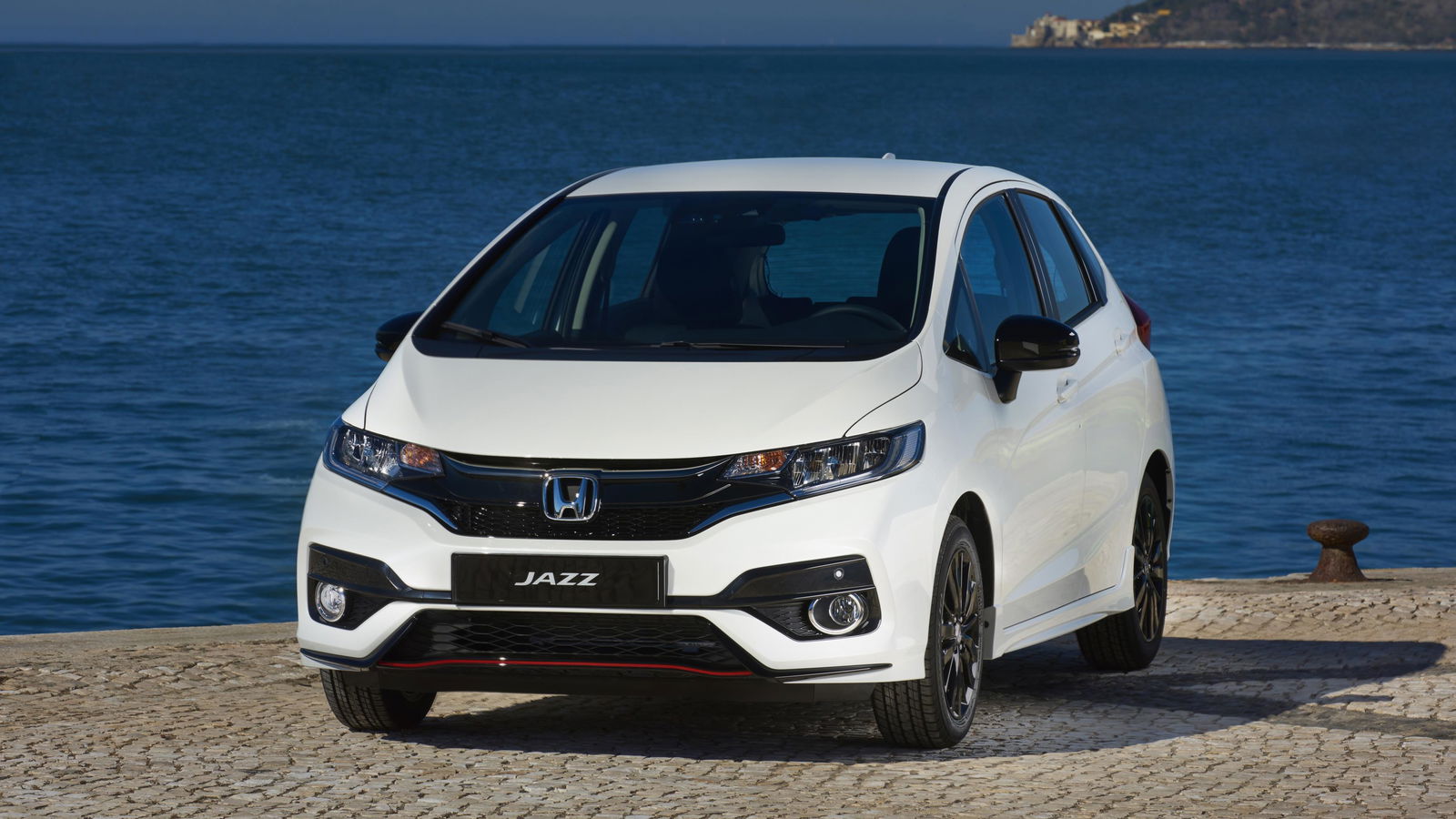 The Honda Jazz Dynamic Is An Adorable New Kinda/Sorta Warm Hatch
