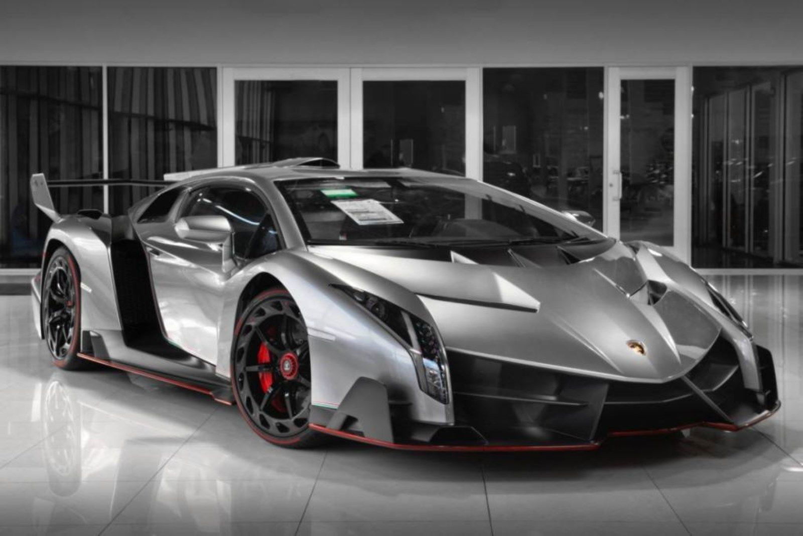 Getting Airborne In Vehicle Virgins' 800hp Supercharged Huracan