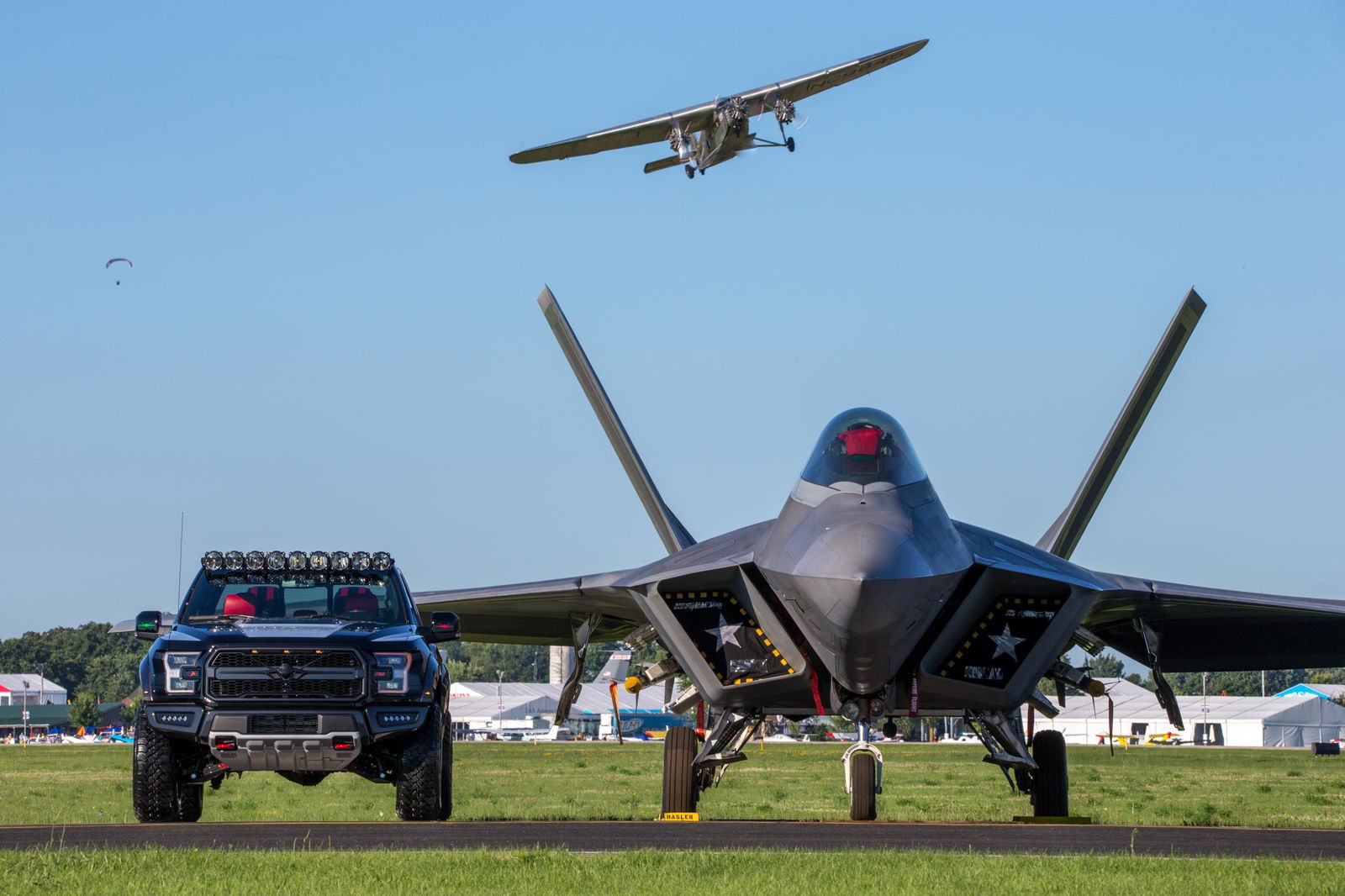 The Ford F-22 F-150 Raptor Is 545bhp Of Fighter Jet-Inspired Truck Heaven
