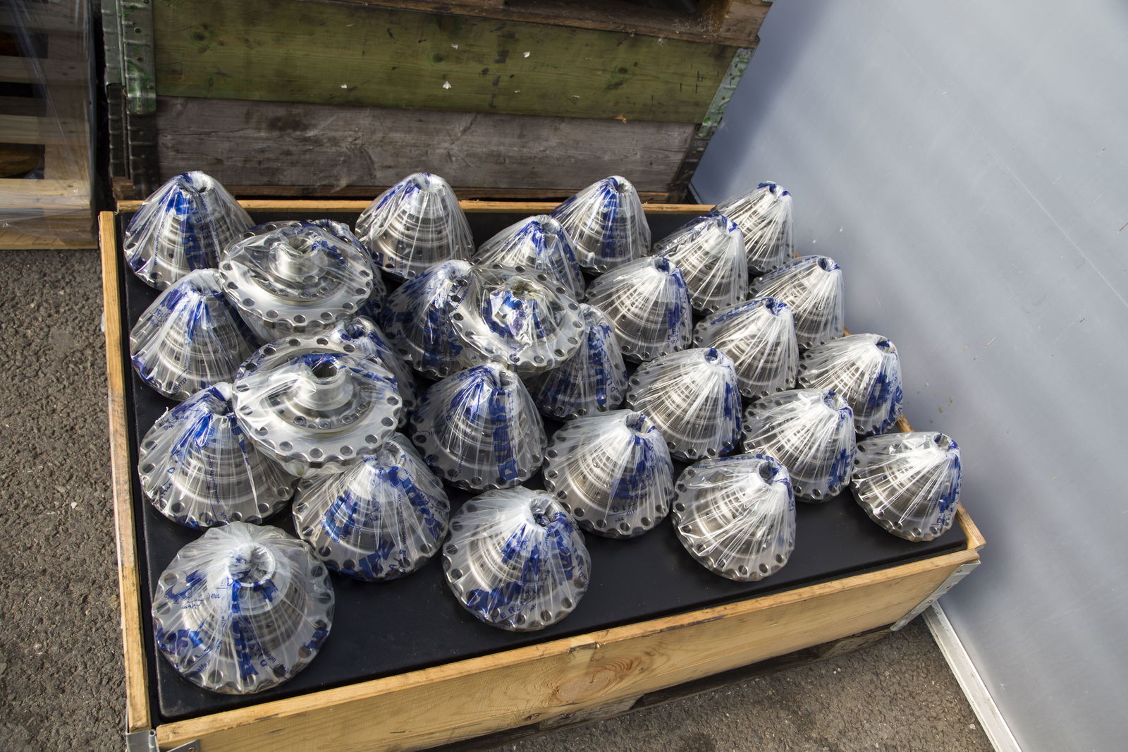 Here's What Goes Into Making A Geared Limited-Slip Differential