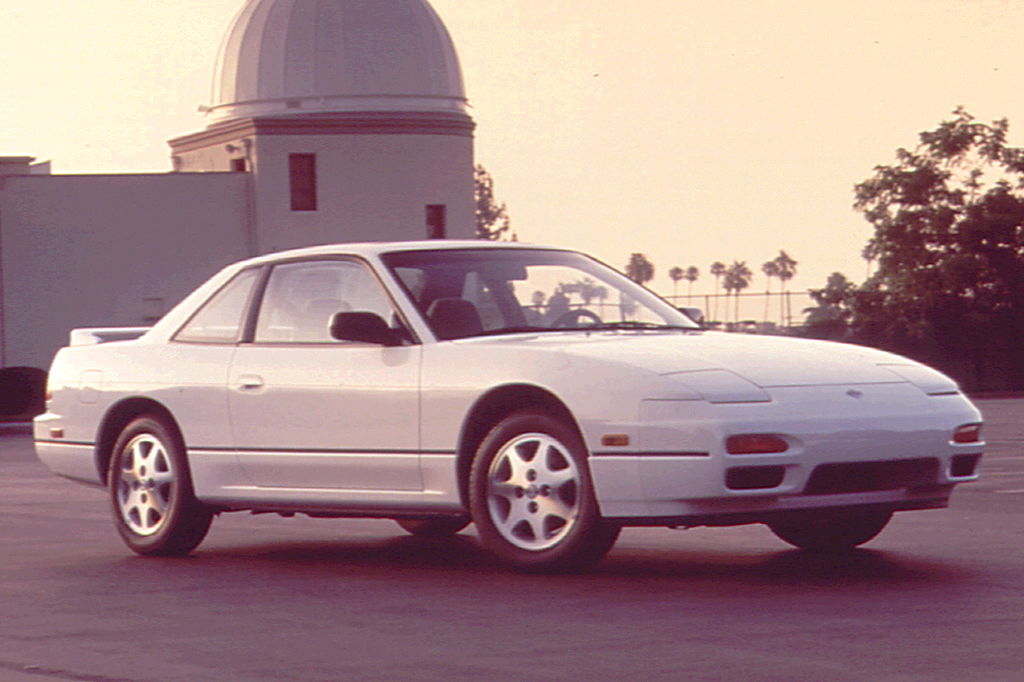 Pictured above: Facelift Coupe (unknown trim)