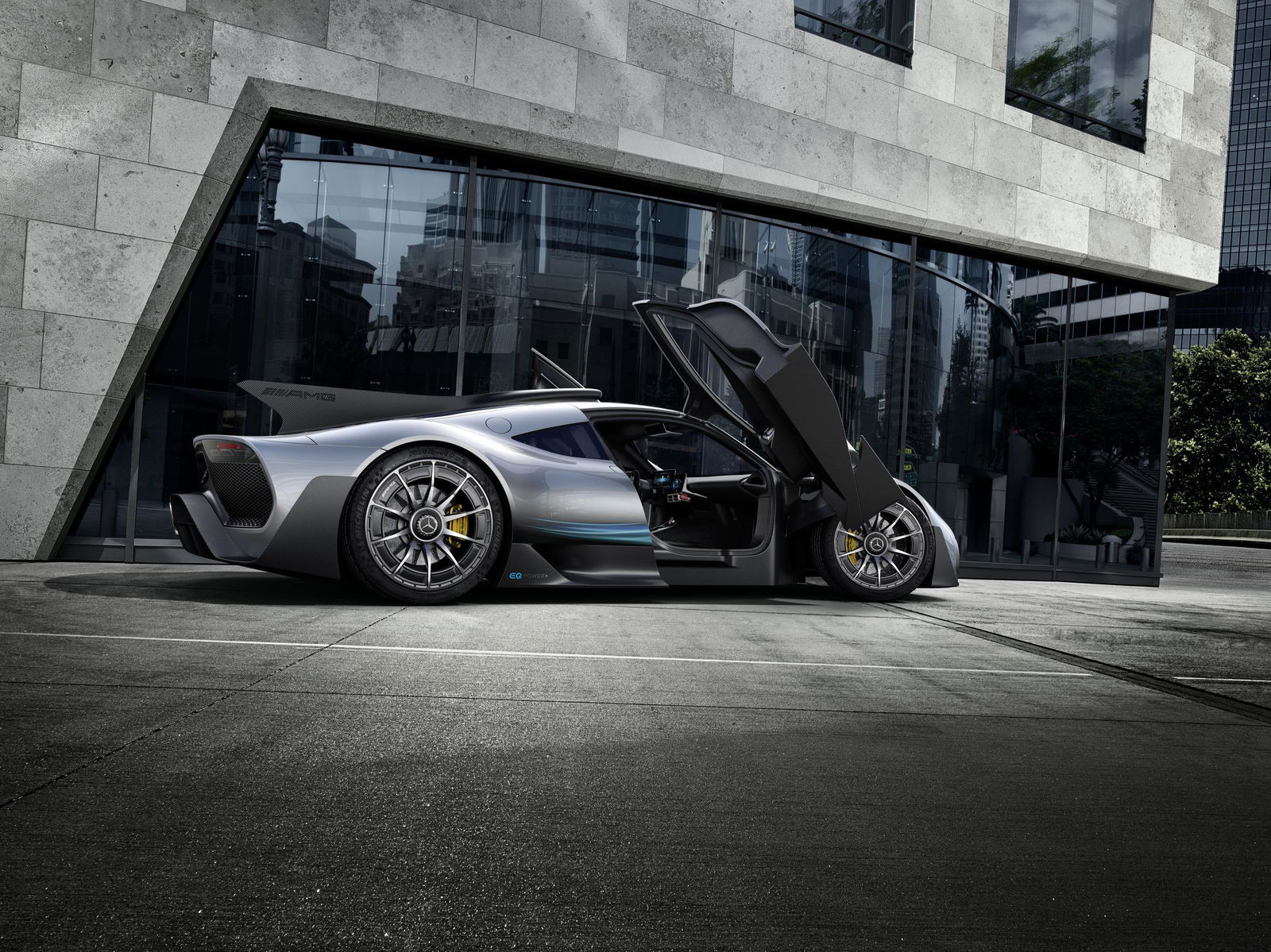 The Mercedes-AMG Project One Will Do 0-124mph In Under 6 Seconds
