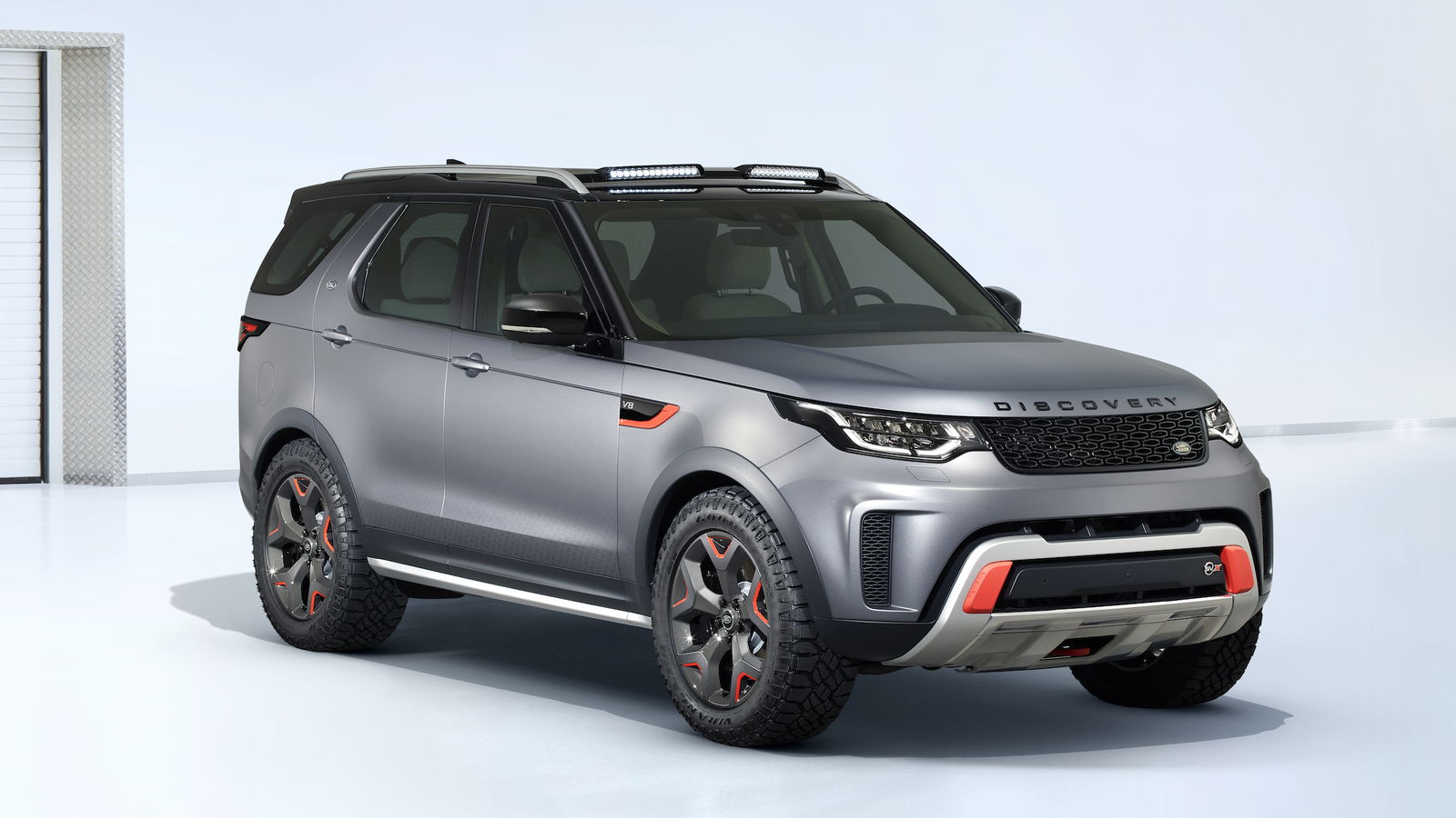 The Land Rover Discovery SVX Is An All-Terrain Monster With V8 Power