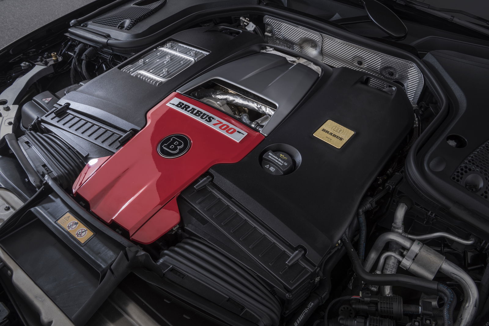 The Brabus 700 Is A Mercedes-AMG E63 With A Steroid Injection It Didn't Need