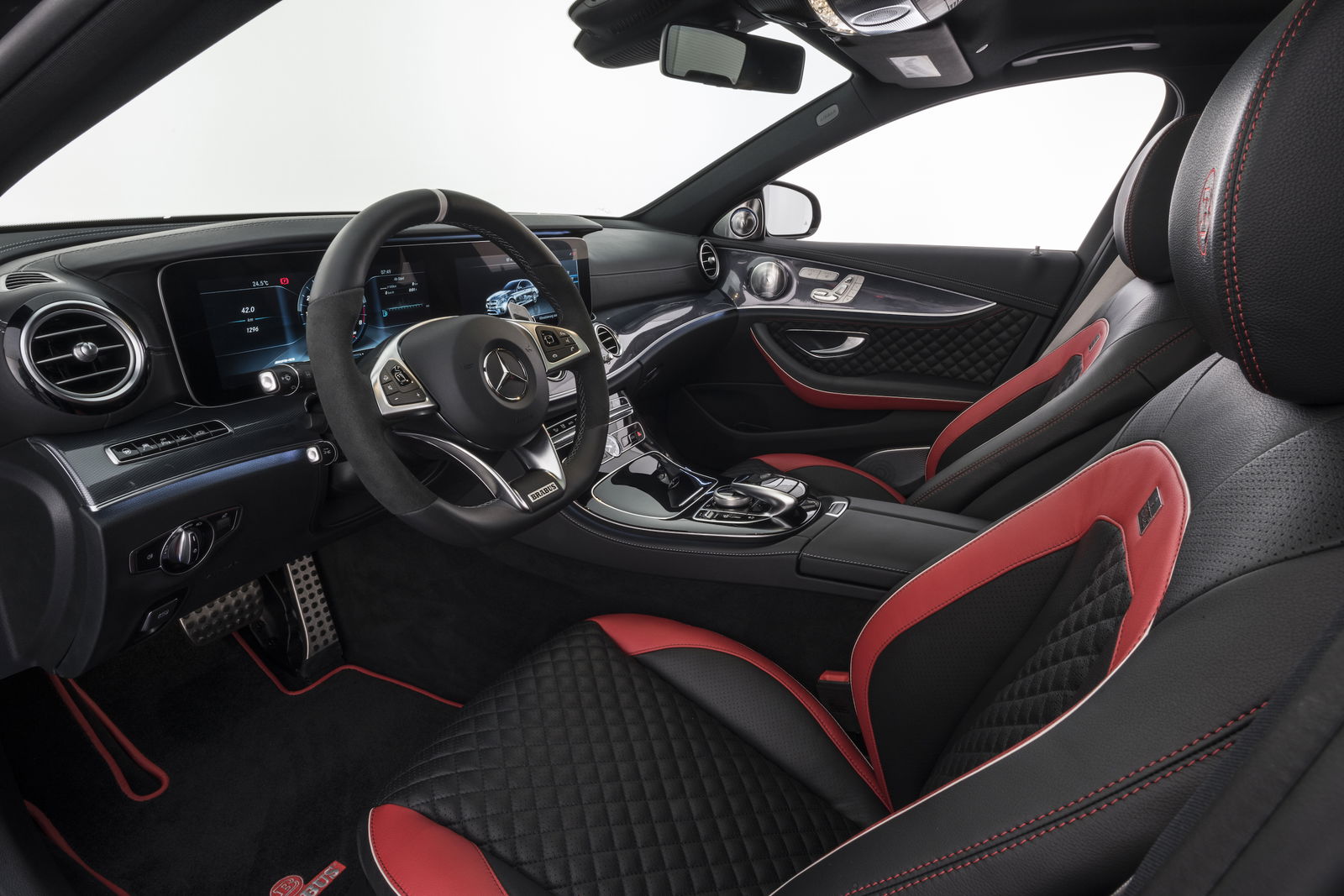 The Brabus 700 Is A Mercedes-AMG E63 With A Steroid Injection It Didn't Need