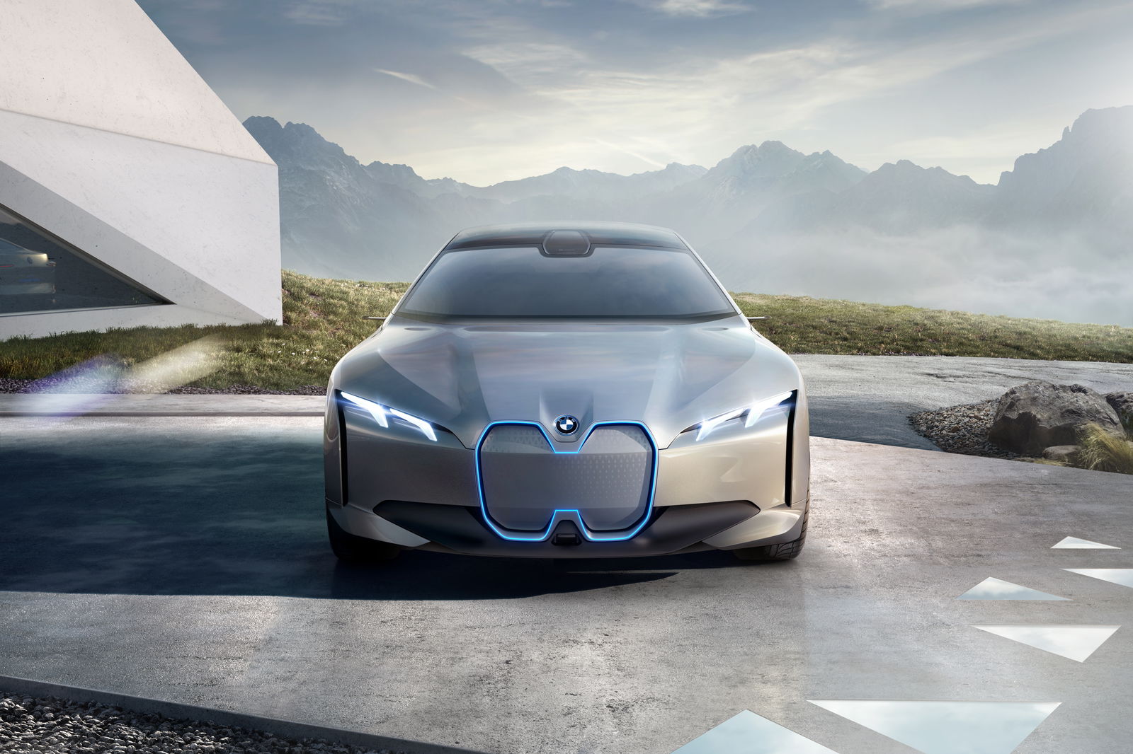 The BMW i Vision Dynamics Is A Futuristic EV That'll Morph Into The i5