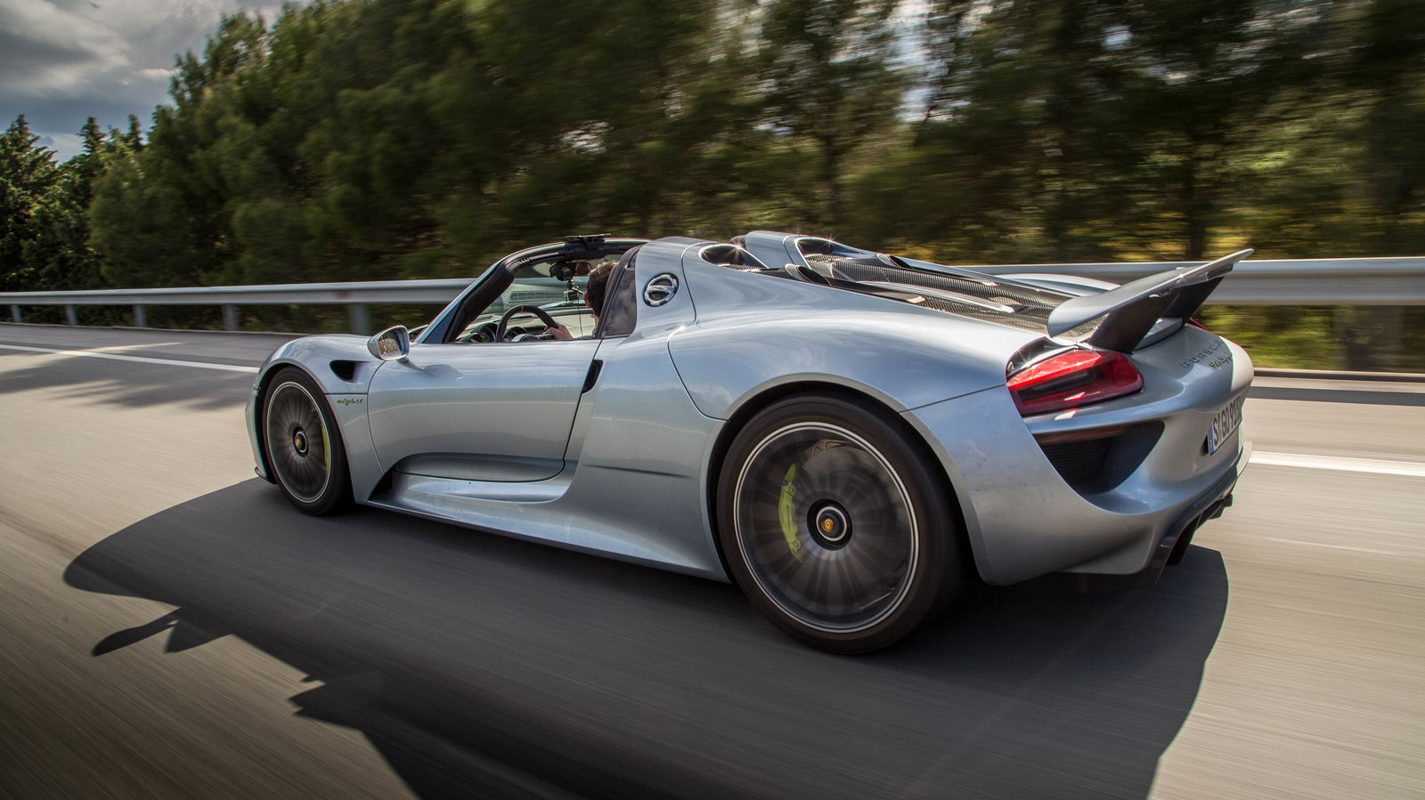 Don't Expect The All-Electric Porsche 918 Successor To Arrive For A While