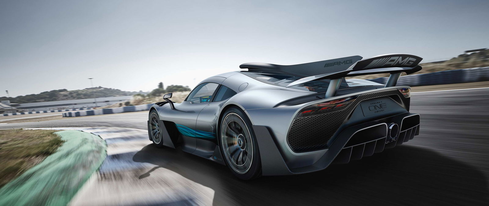 (photo credit: Mercedes)