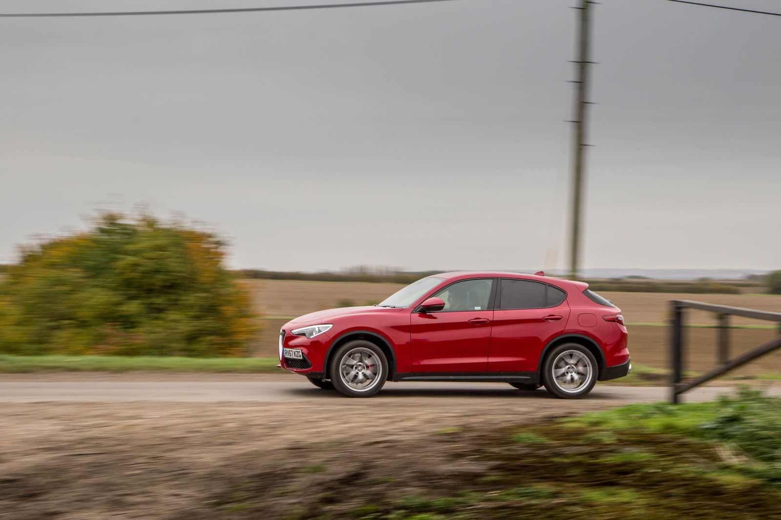 Alfa Romeo Stelvio Review: The Alluring SUV We Wish Was Better