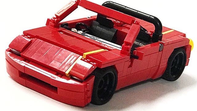 A 14 year old Lego Car Builder has built a Mini Phil