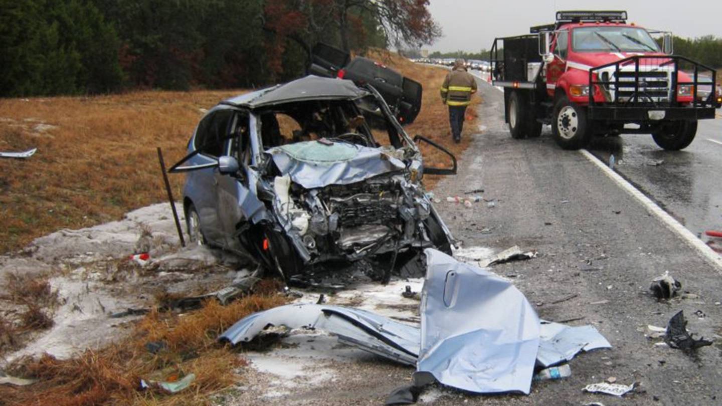 Glued-On Roof Crash Failure Sees US Couple Awarded $42 Million