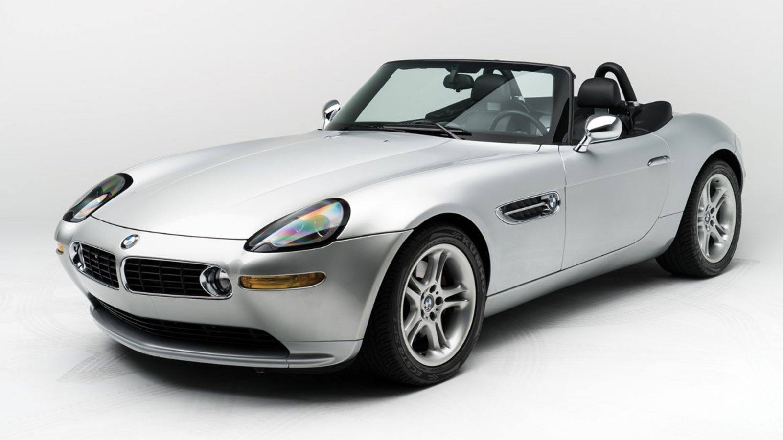 Fancy Bidding On A BMW Z8 That Once Belonged To Steve Jobs?