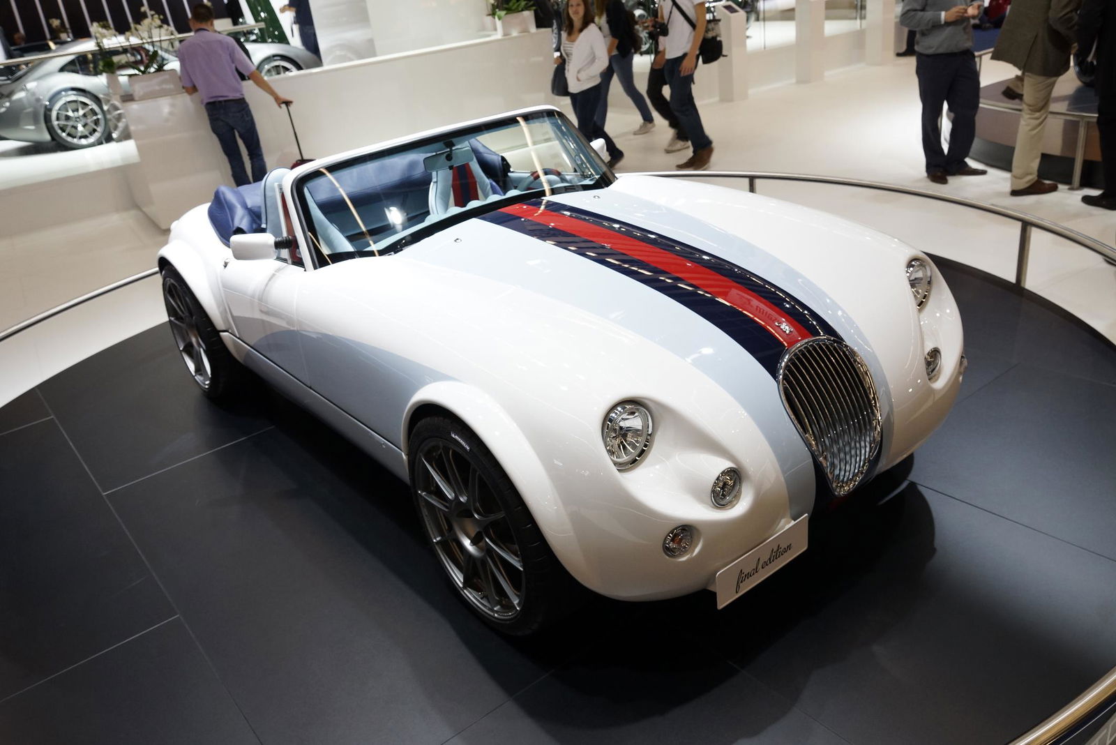 Oxford Is Banning Everything With An Engine - Starting In 2020