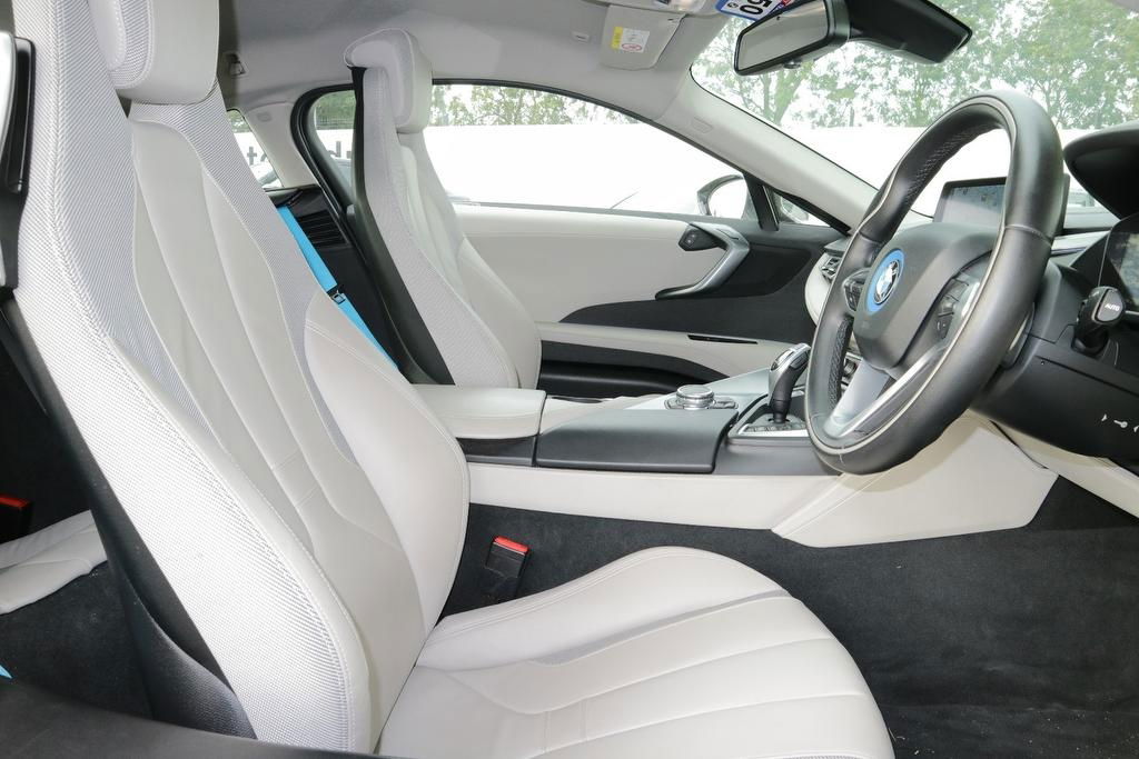 The i8's dinky choice of engine makes a 2+2 cabin possible