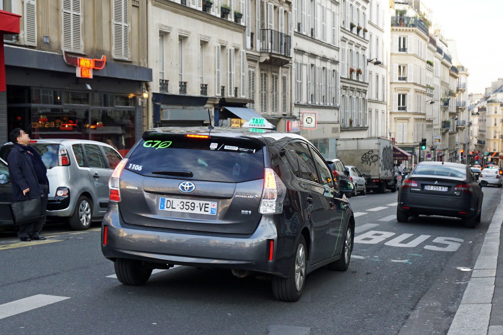 Paris Has Banned All Combustion-Engined Cars From 2030