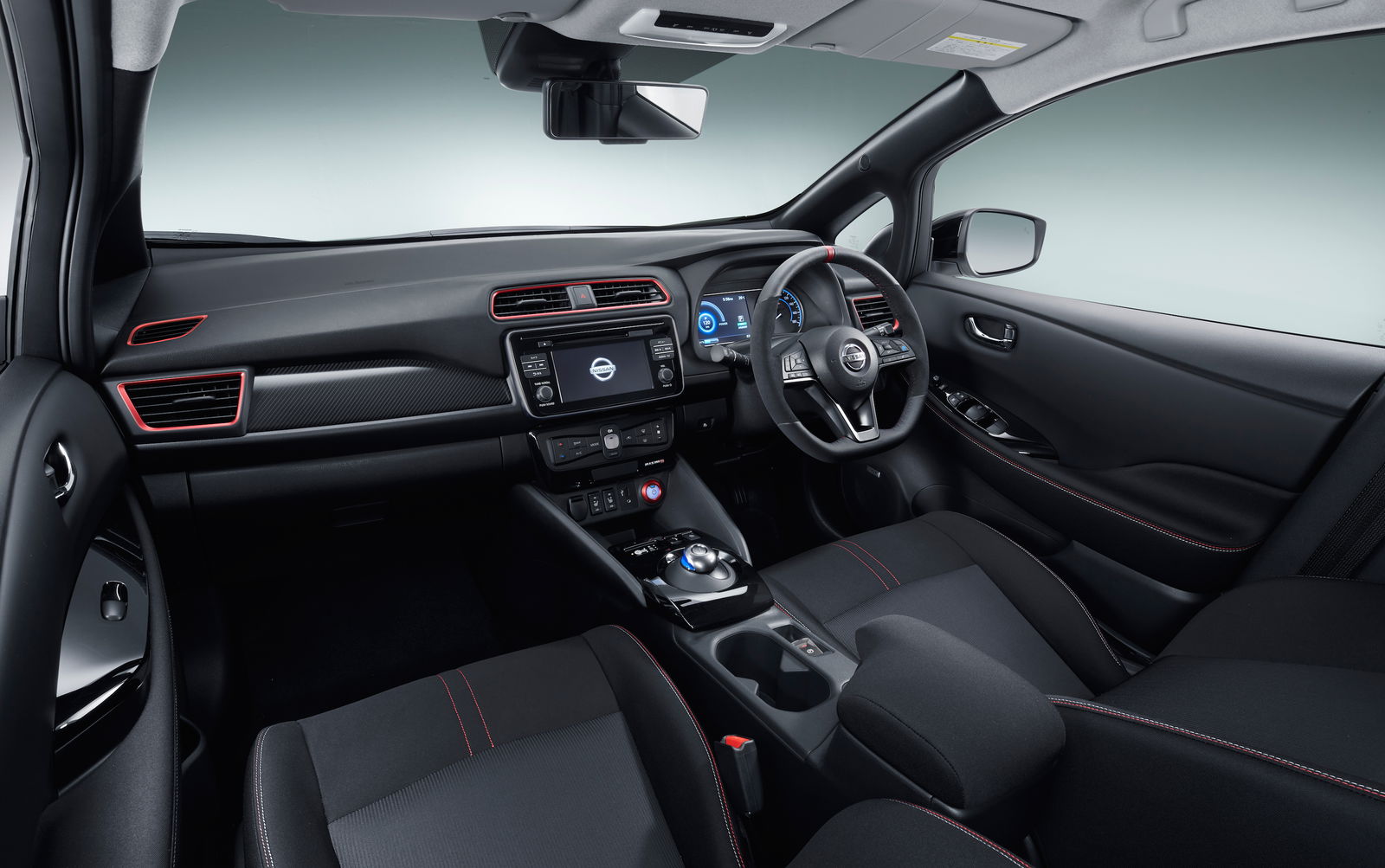 Here's A Closer Look At Nissan's Leaf Nismo Concept