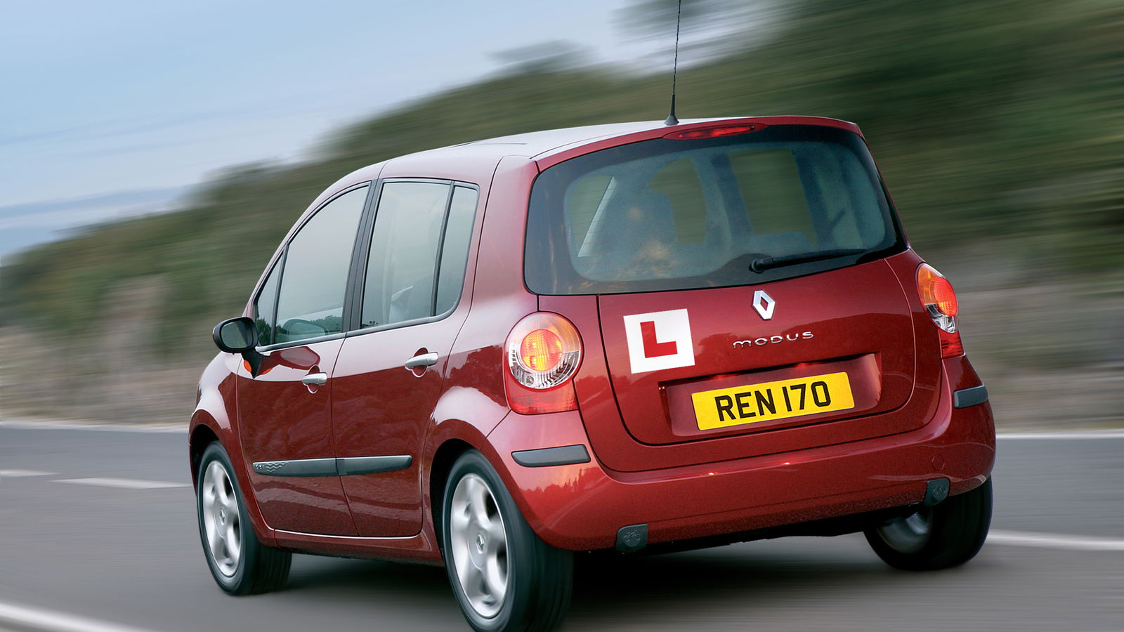 Thousands Of Driving Tests Are Being Cancelled As Examiners Strike Over New Rules