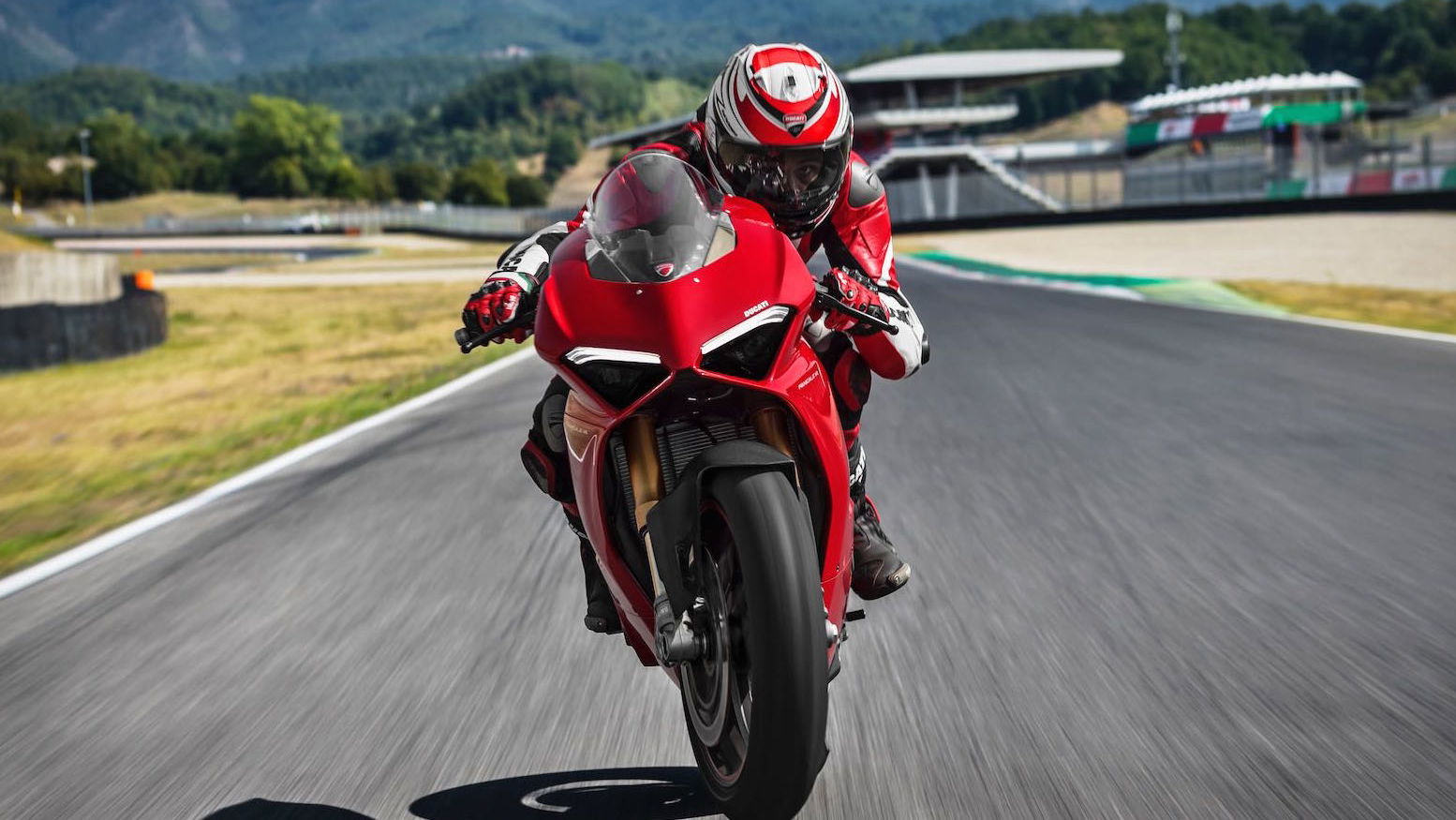 Say Hello To The 211bhp Ducati Panigale V4