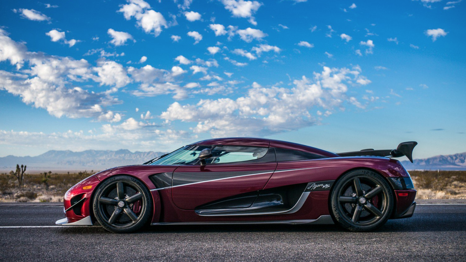 Is The Race For 300mph The Last Frontier Of Road Car Pointlessness?