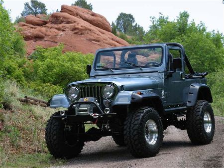 A Jeep CJ-7