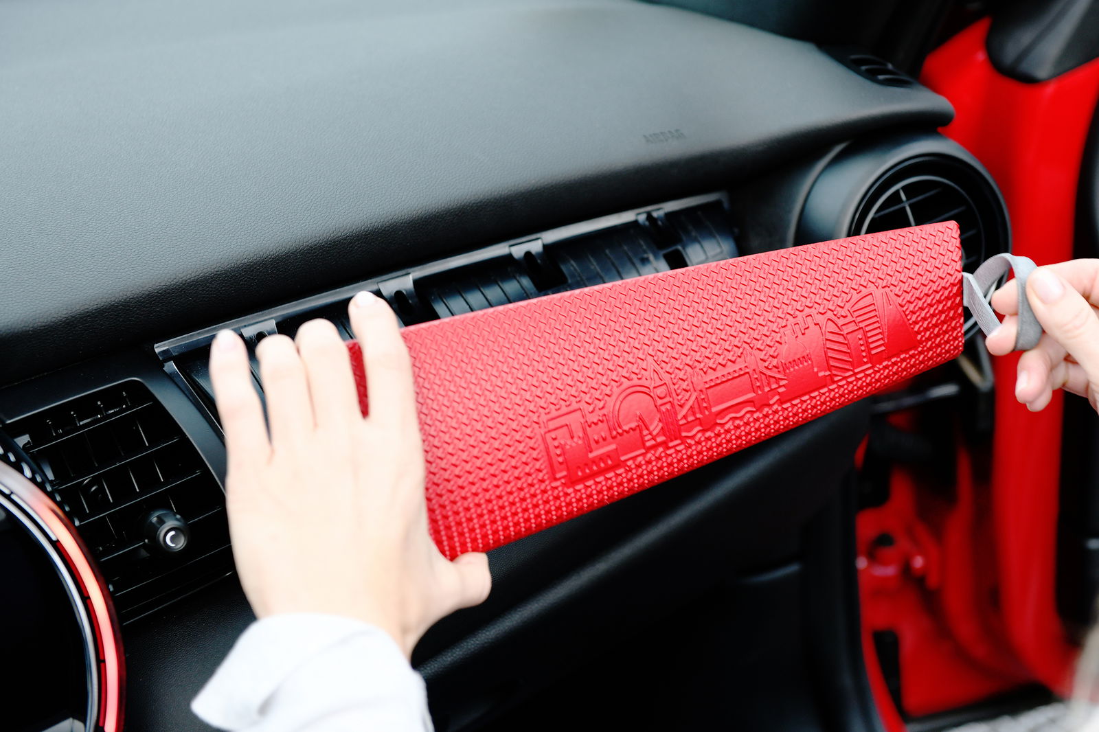 Mini Will Soon Sell You 3D-Printed, Personalised Trim Upgrades