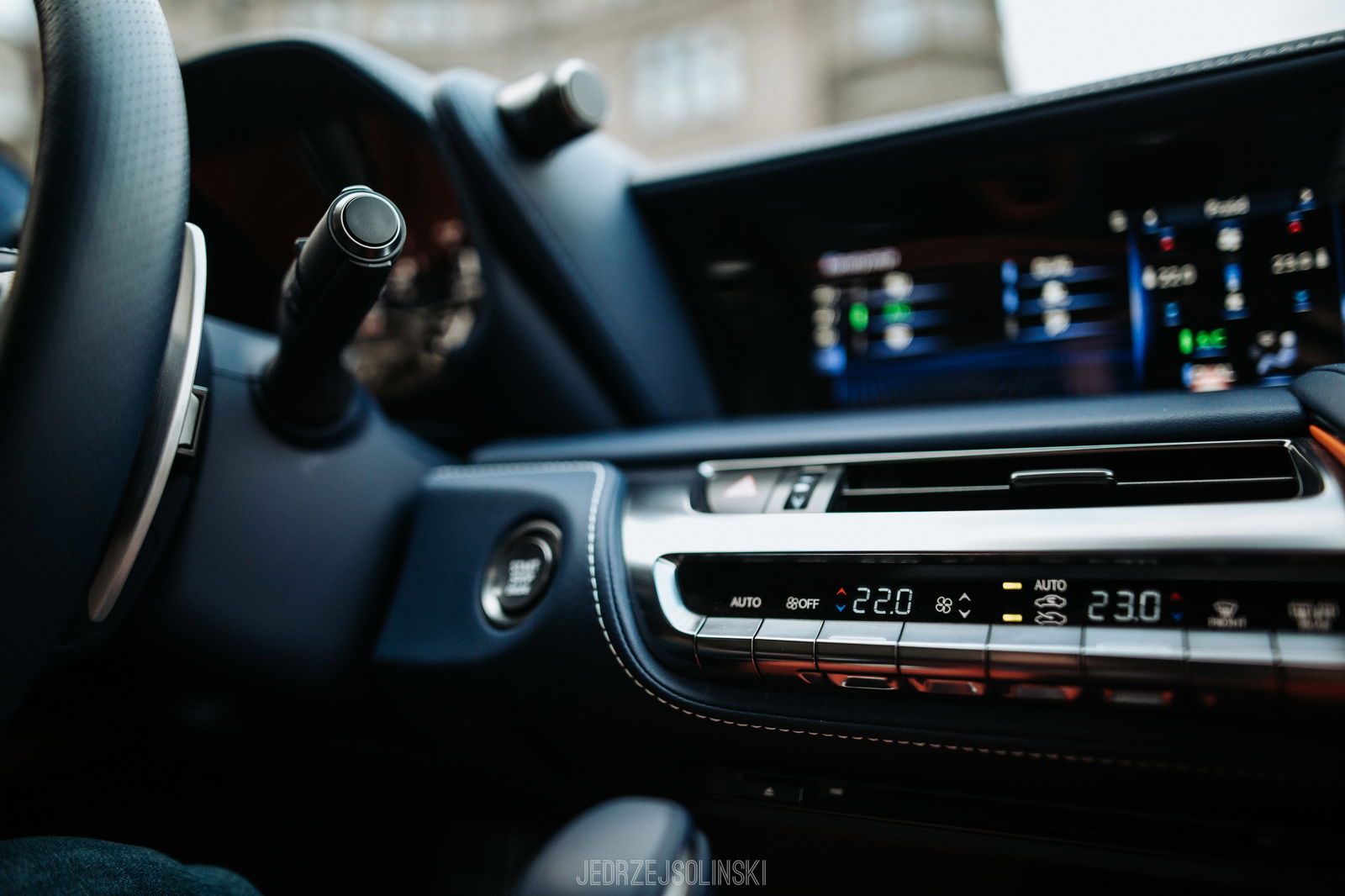 Lexus LC500: the LFA that you can take on vacations.