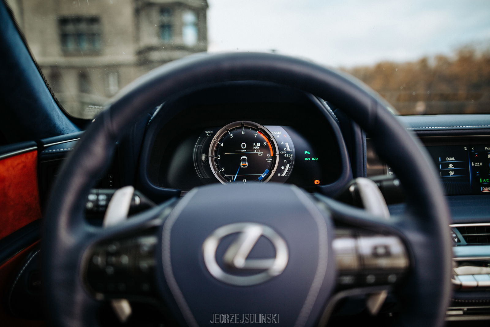 Lexus LC500: the LFA that you can take on vacations.