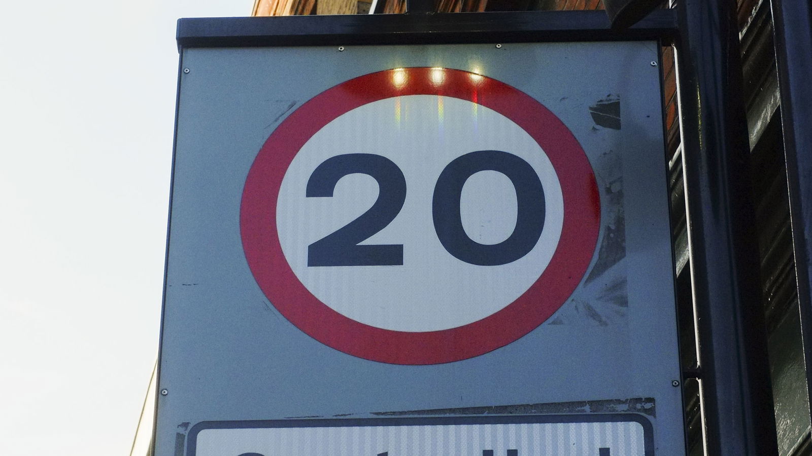Council Admits Its 20mph Zones Make Roads More Dangerous