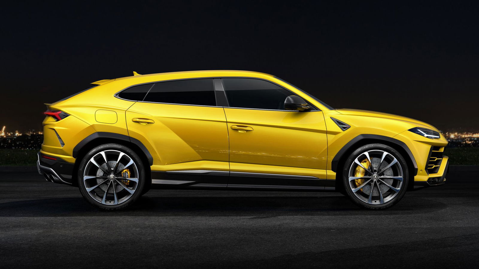 Here's Everything You Need To Know About The Lamborghini Urus