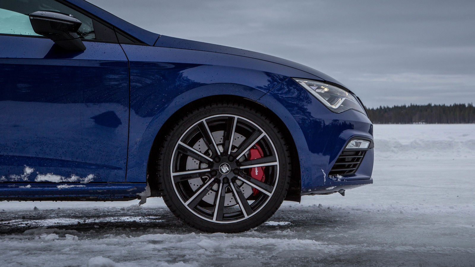 My Near Miss Taught Me Summer Tyres Should Be Illegal In Snow