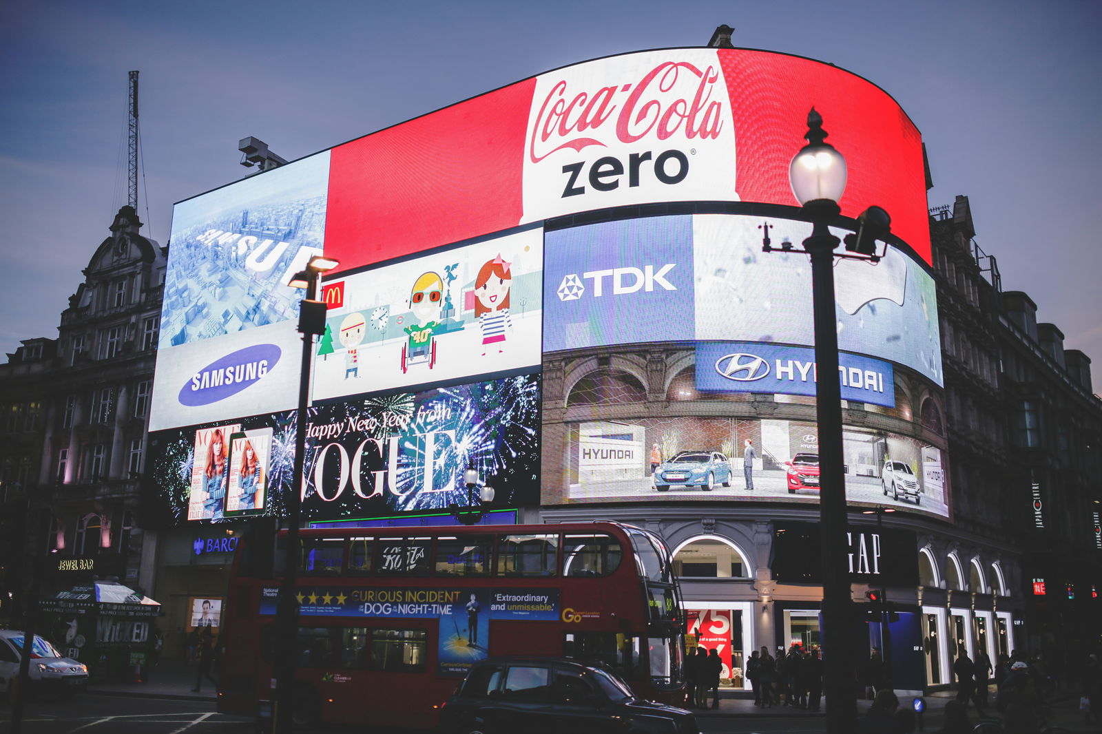 In-Car Advertising Is Coming, And This Is Why We're Not Happy