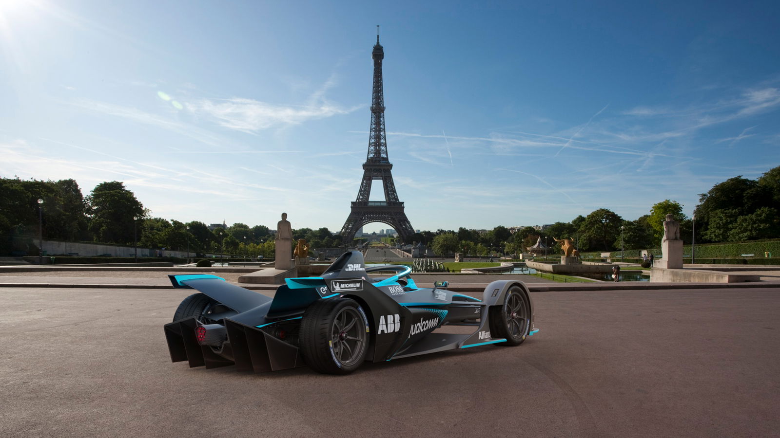 The actual car will be publicly unveiled at the Geneva motor show on 6 March