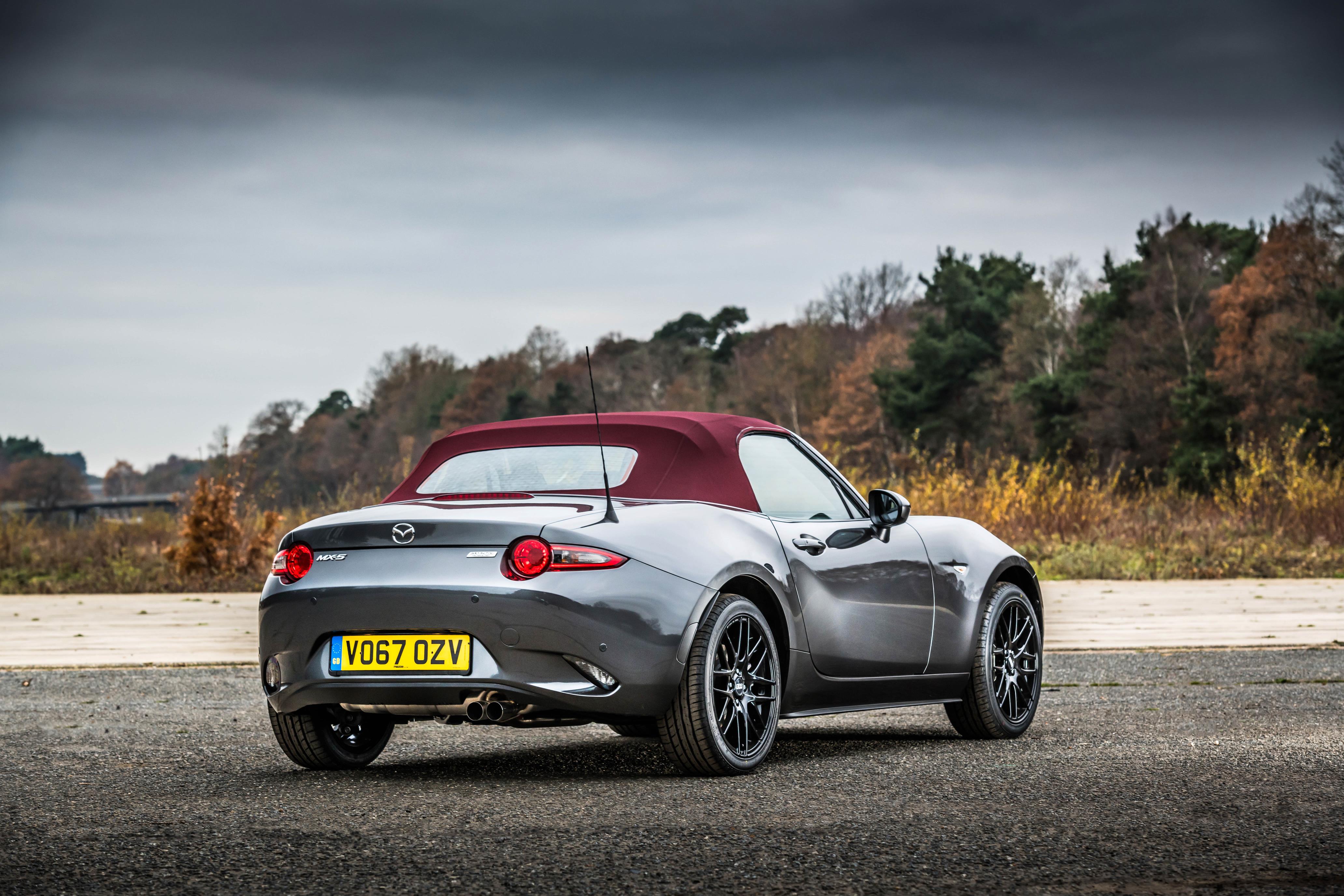 Mazda's MX-5 RF Is Massively Out-Selling The Traditional Soft-Top