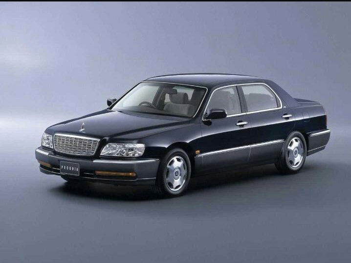 8 Cars With Front-Mounted Transverse V8 Engines