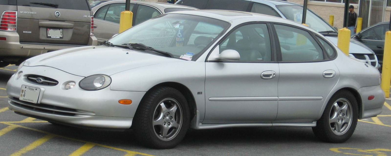 8 Cars With Front-Mounted Transverse V8 Engines