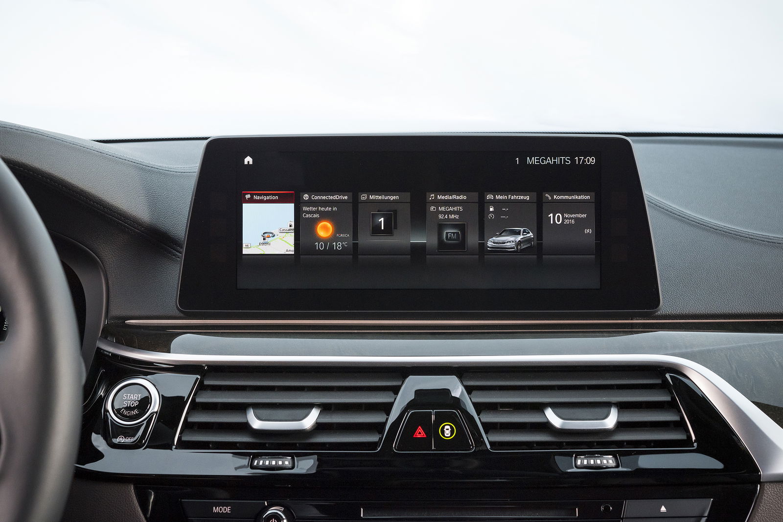 BMW North America Is Charging Subscription Fees For Apple CarPlay