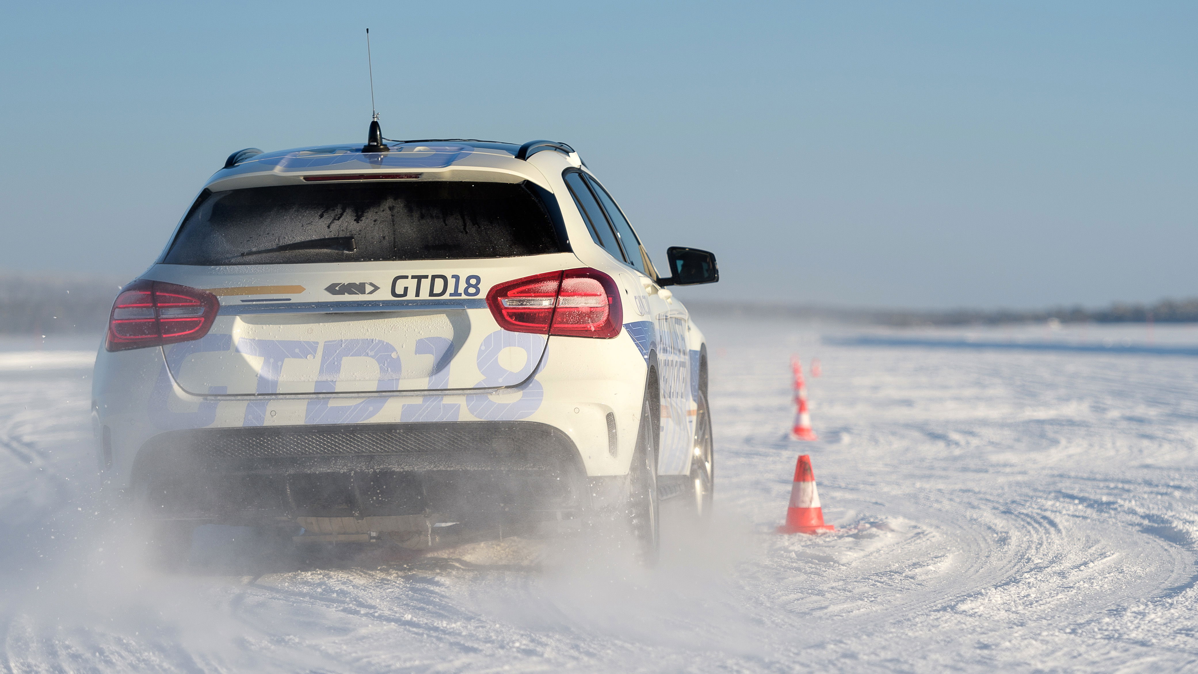 This Fascinating, Experimental Twin-Engine Hybrid Drivetrain Is The Future