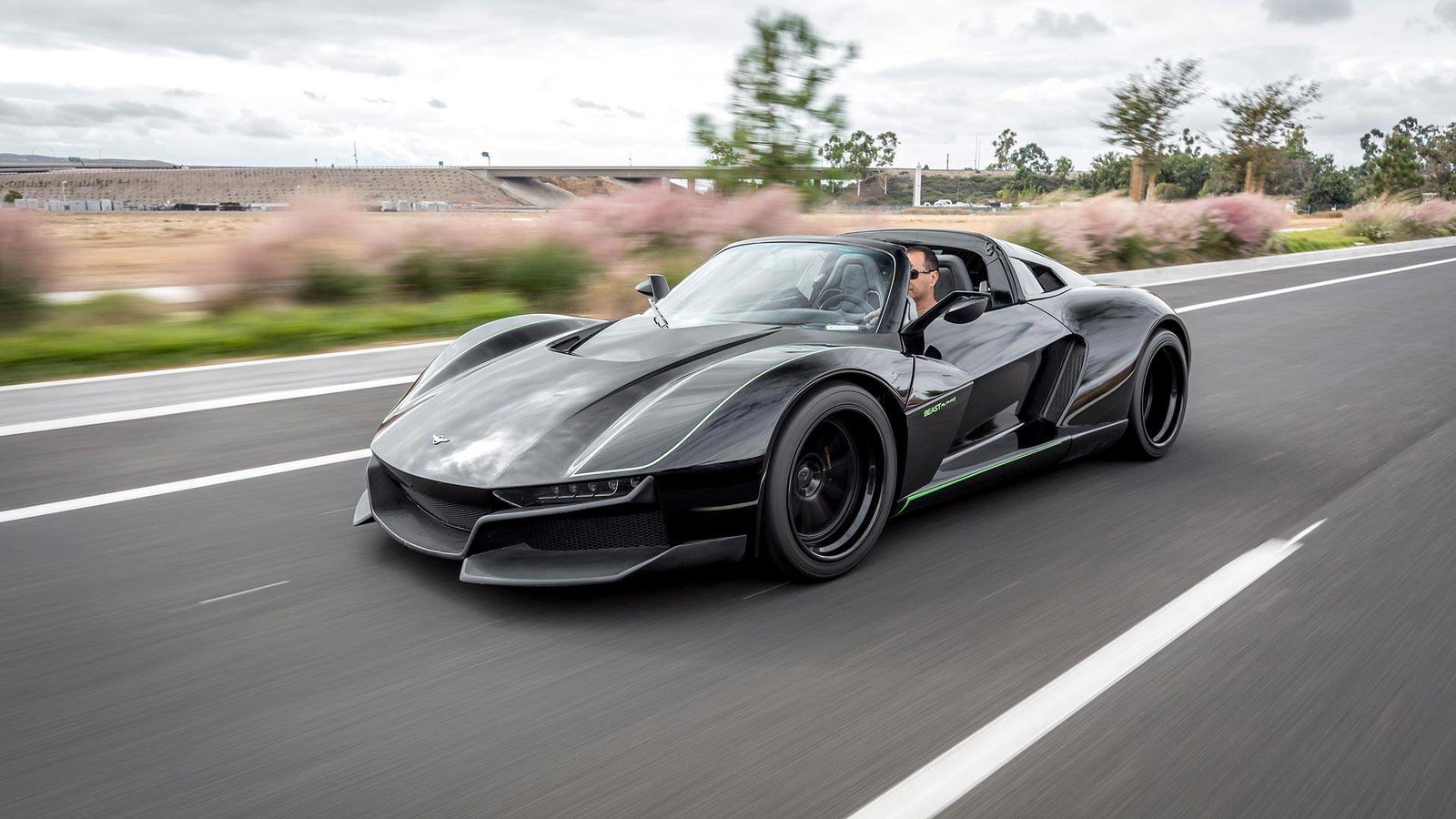 The Rezvani Beast Alpha X Blackbird Is A Re-Born Lotus With 700bhp