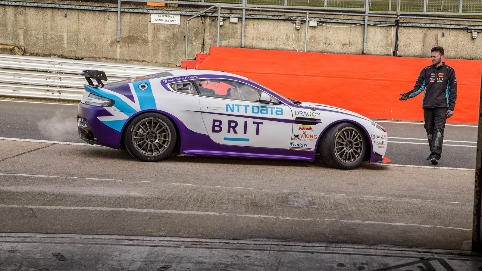 What It's Like To Drive A GT Racing Car With Hand Controls