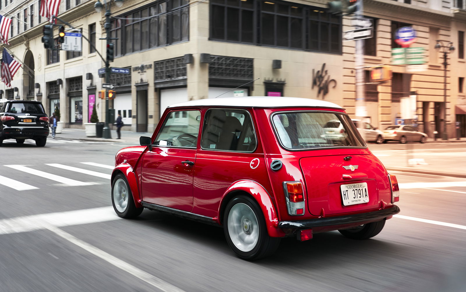 BMW Has Made An All-Electric Classic Mini, And We're In Love