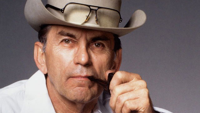 7 Ingenious Racing 'Cheats' That Were All The Work Of Smokey Yunick