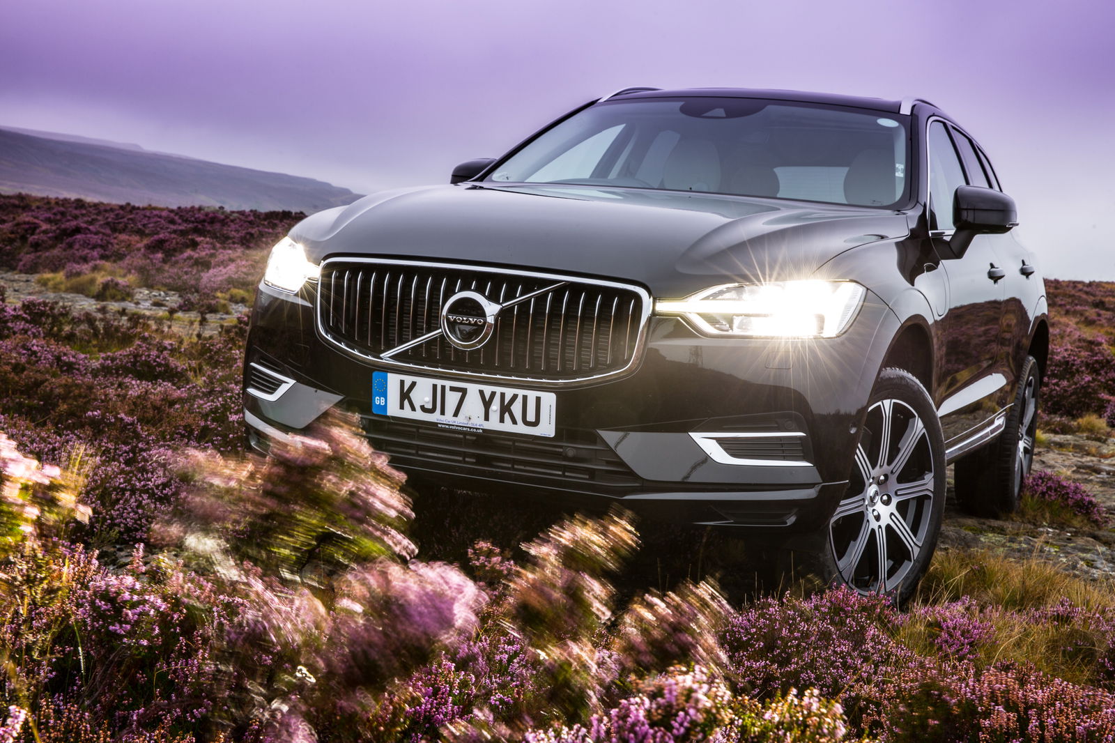 Ultra-Bright Headlights Are Causing Accidents, Say Campaigners
