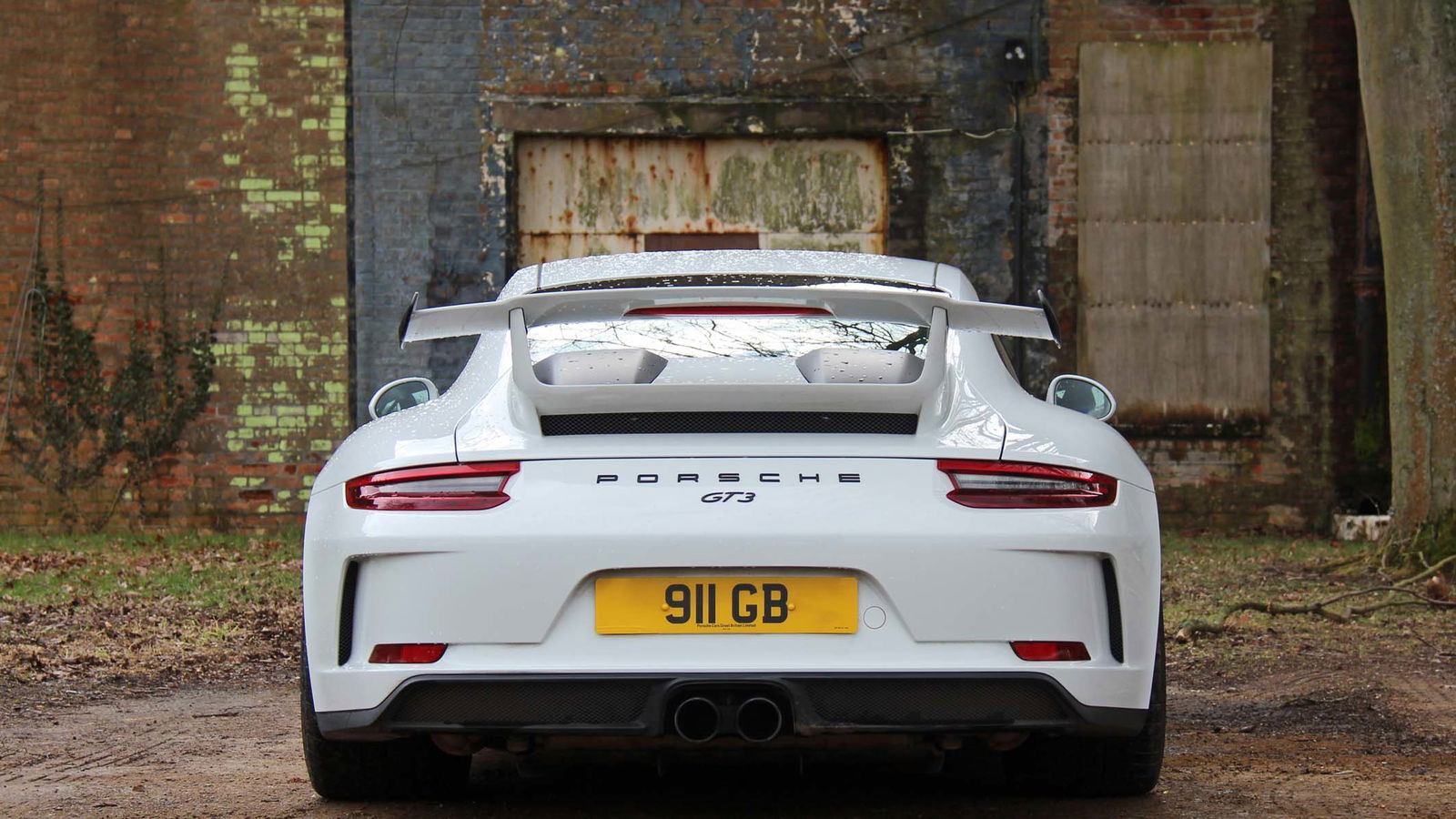 Why Driving A Mustang Slowly Is More Fun Than Driving A Porsche GT3 Fast