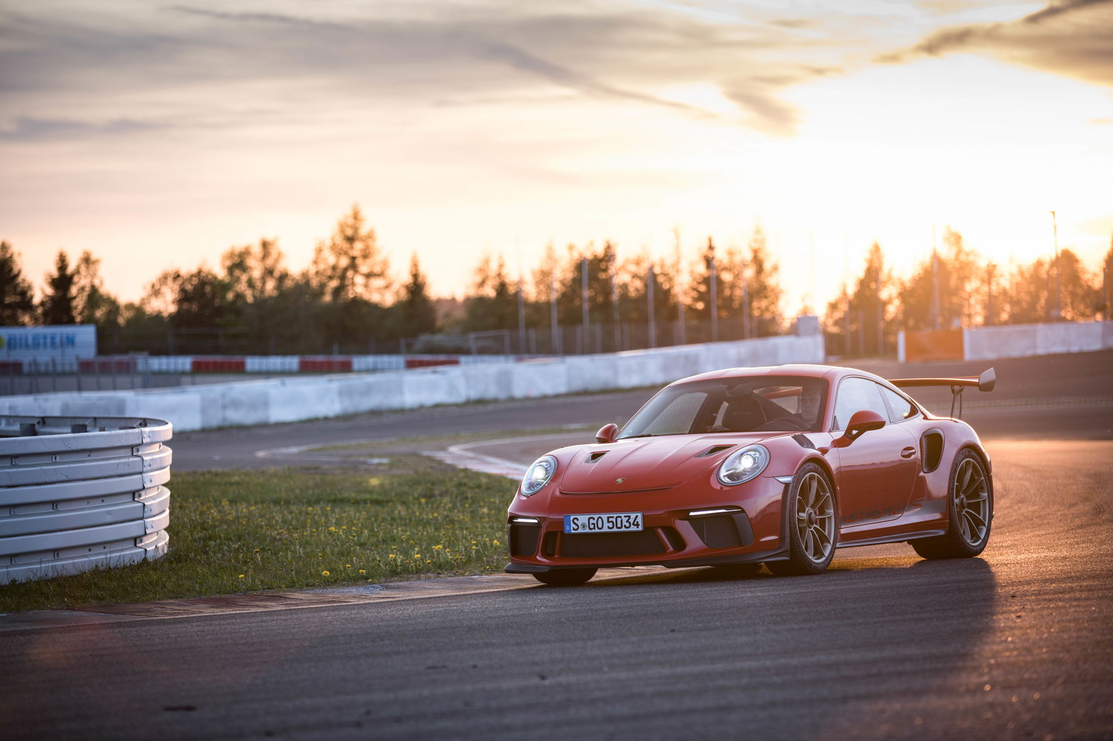 2019 Porsche 911 GT3 RS Review: Incredible, Because Of Course It Is